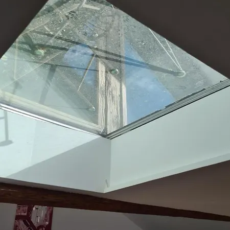 Spacious 4-bedroom Loft *