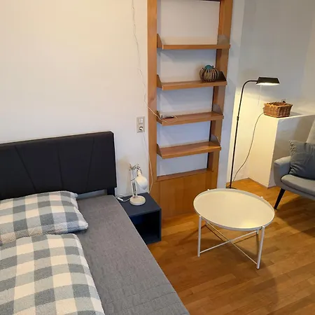 דירה Spacious 4-bedroom Loft