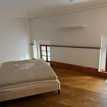 Spacious 4-bedroom Loft