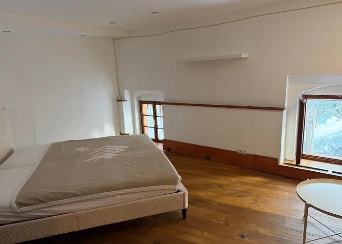 Spacious 4-bedroom Loft